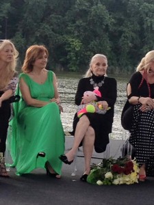 13442216_10209263212240821_3500832221523071820_n